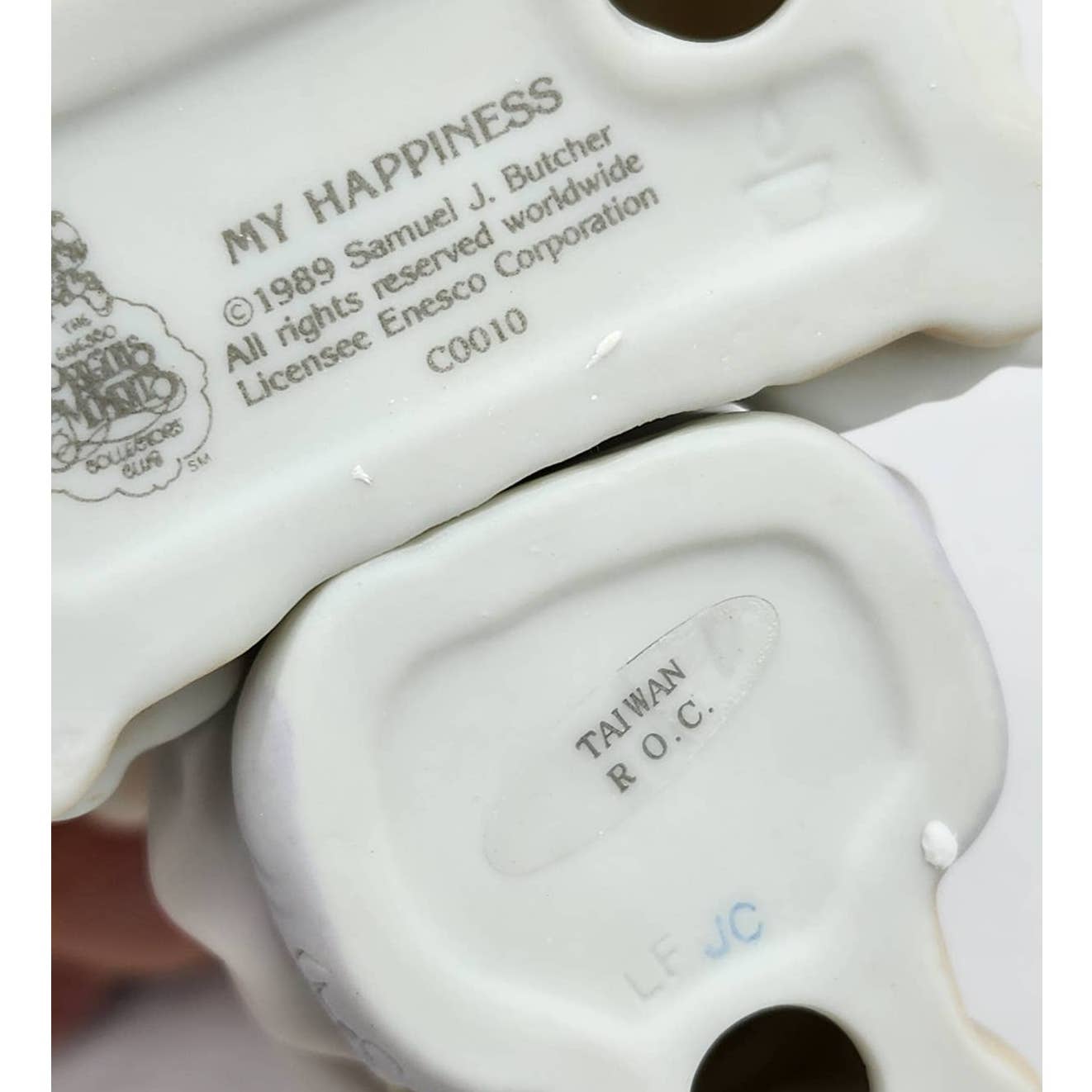 Precious Moments Figurine My Happiness C0010 1990 Symbol Membership Box Tag