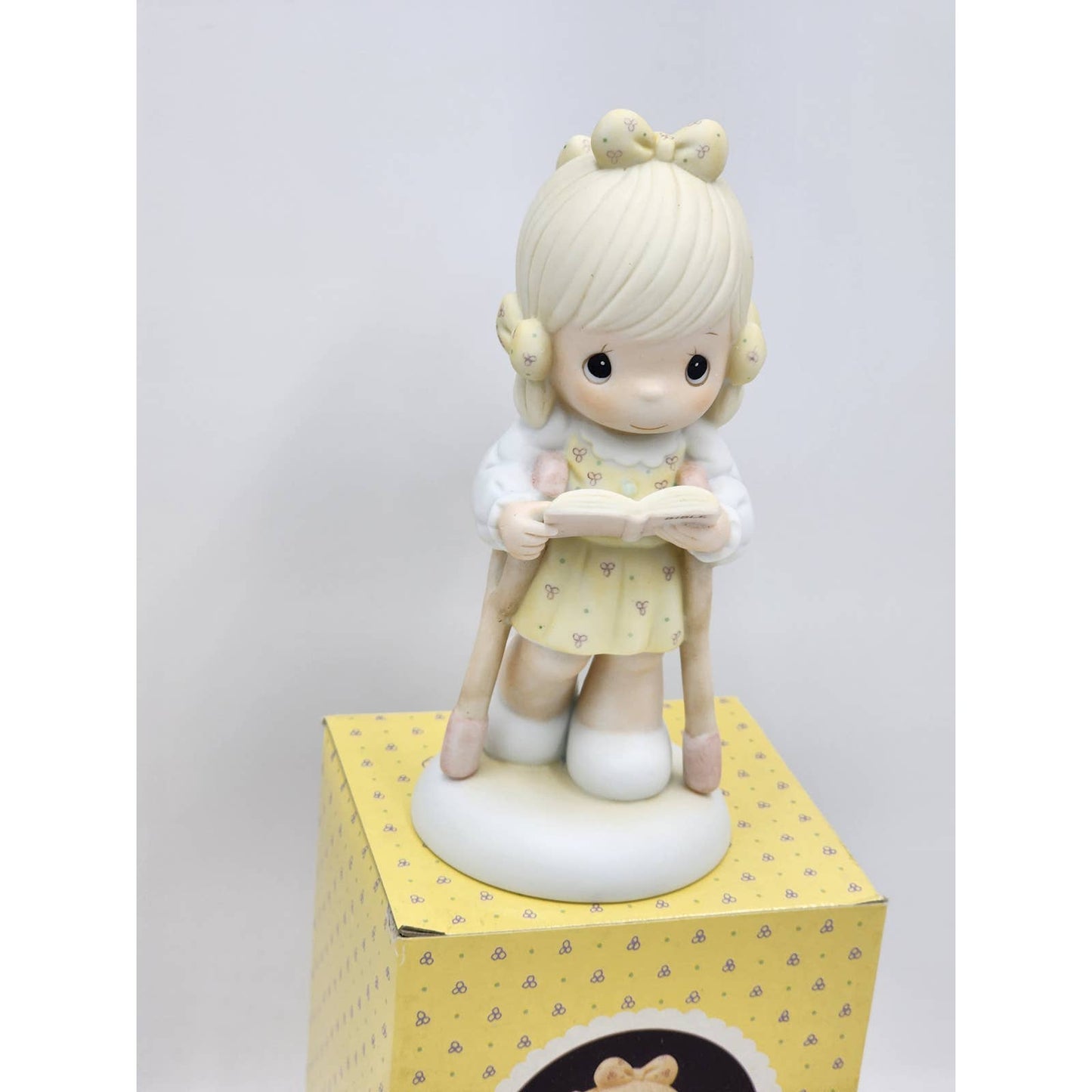 Precious Moments He Walks With Me 107999 Easter 1987 Special Edition Box Tags