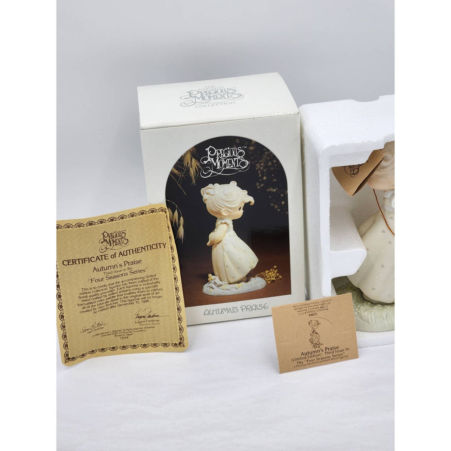 Precious Moments Figurine Autumn Praise Four Seasons Series 12084 W/Box COA